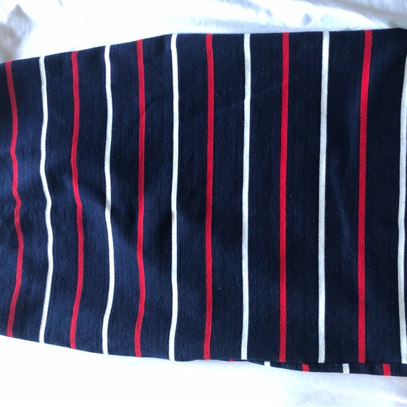 Navy red and white striped skirt that falls below the knee - Picture 3 of 5
